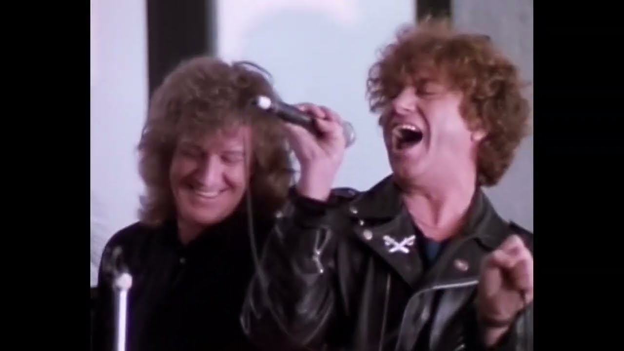 Mike + The Mechanics - Seeing Is Believing (Official HD Music Video)