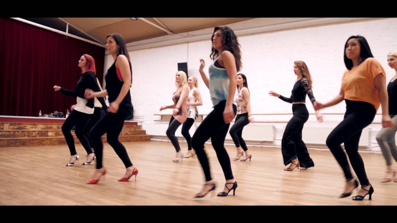 Salsa Mambo Ladystyling Class