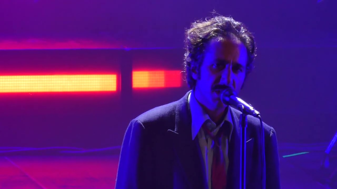 Feu! Chatterton - Mon Frère (live) @ Paris, Trianon 2025