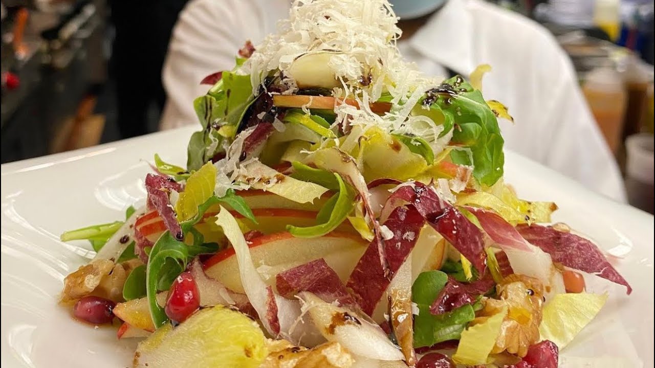 How to make a Christmas Salad