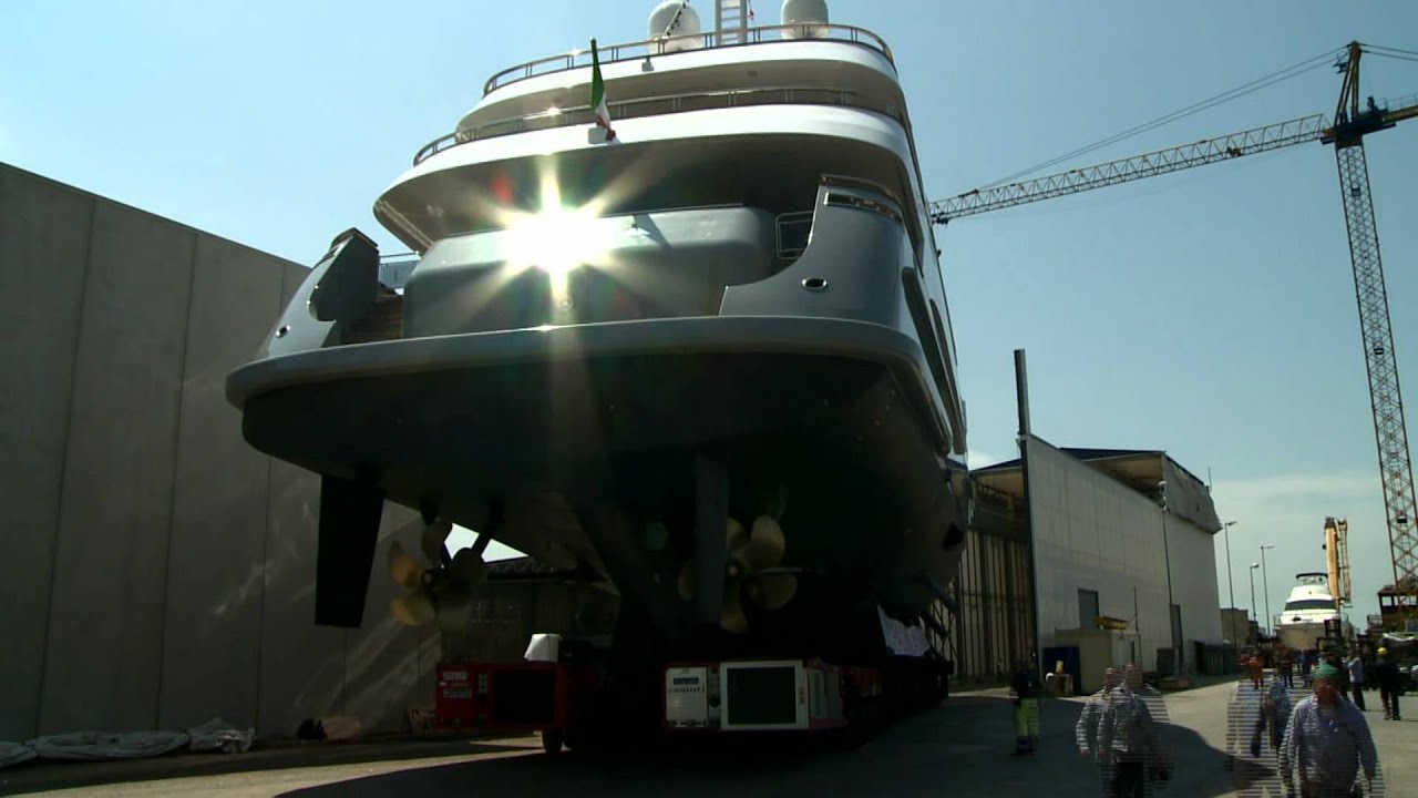 COLUMBUS YACHT 177: BACKSTAGE VARO TECNICO 