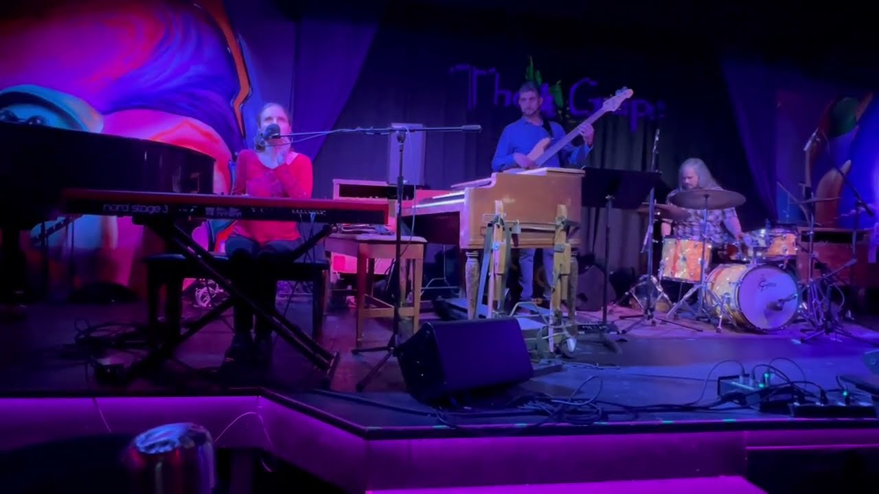 Before - Rachel Flowers - preview from upcoming album 