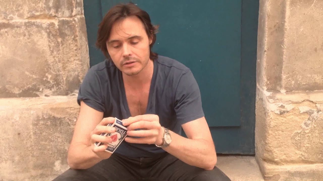 David Stone's Zenith - Street Performance in Paris