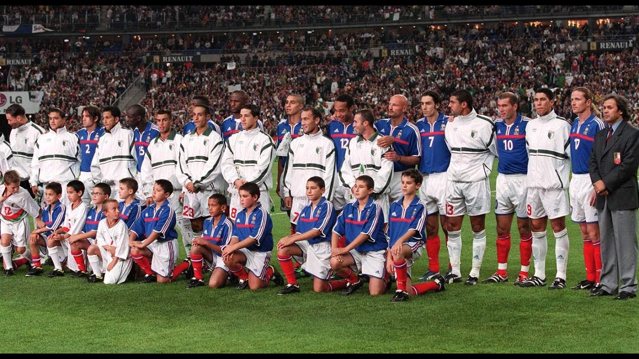 Zidane vs Algérie (2001.10.6)