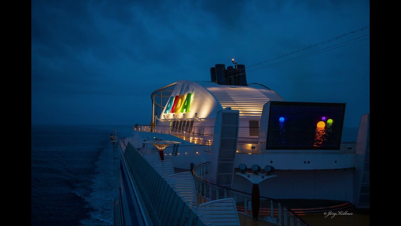 NORWEGENS FJORDE AB WARNEMÜNDE MIT AIDAmar