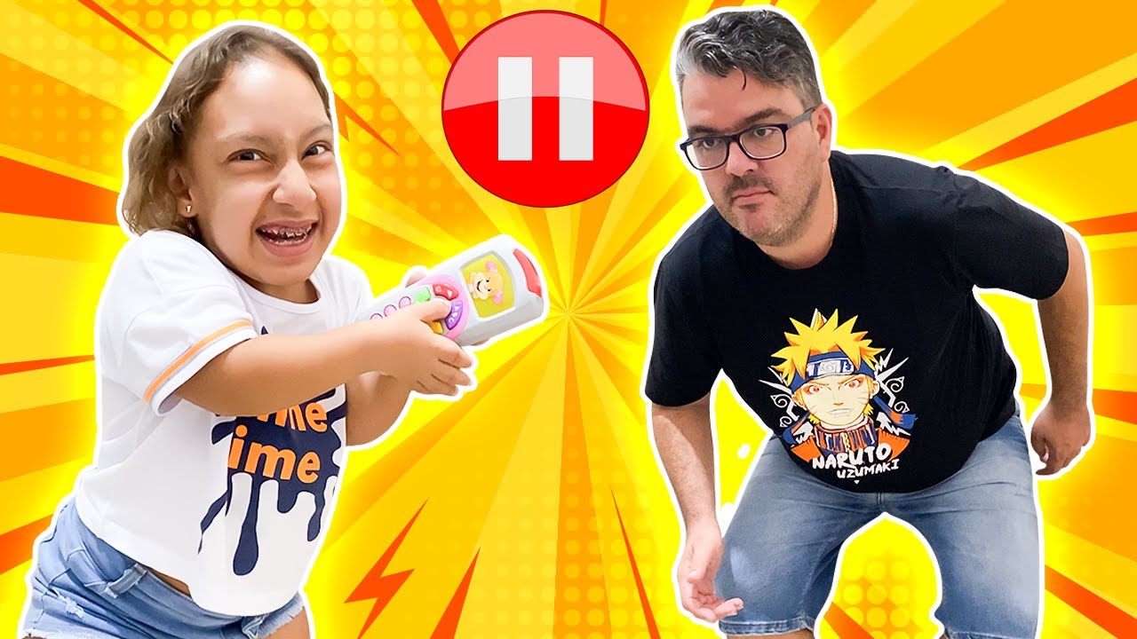 Maria Clara BRINCA com CONTROLE MÁGICO do PAUSE | Pretend play with magic control toy - MC Divertida