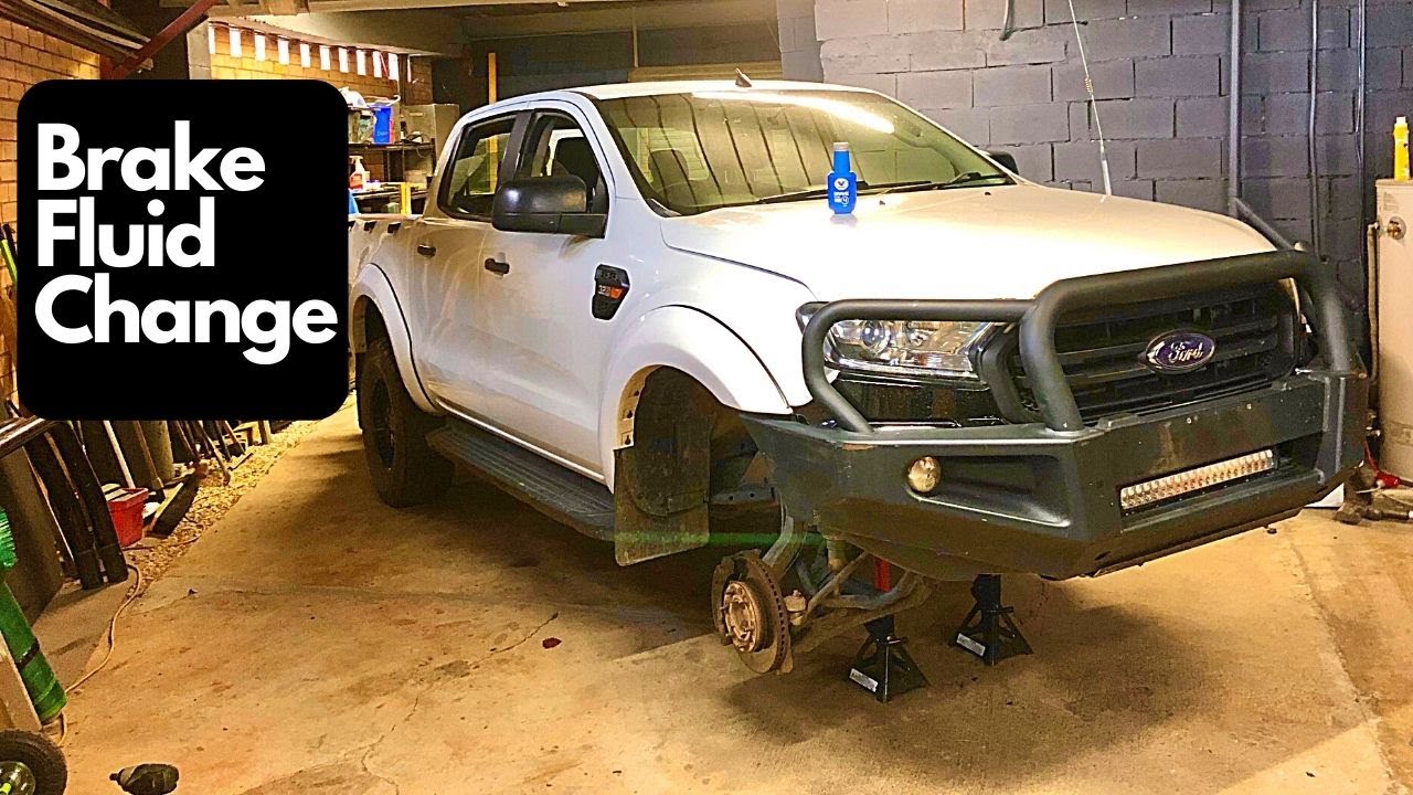 Замена тормозной жидкости Ford Ranger своими руками