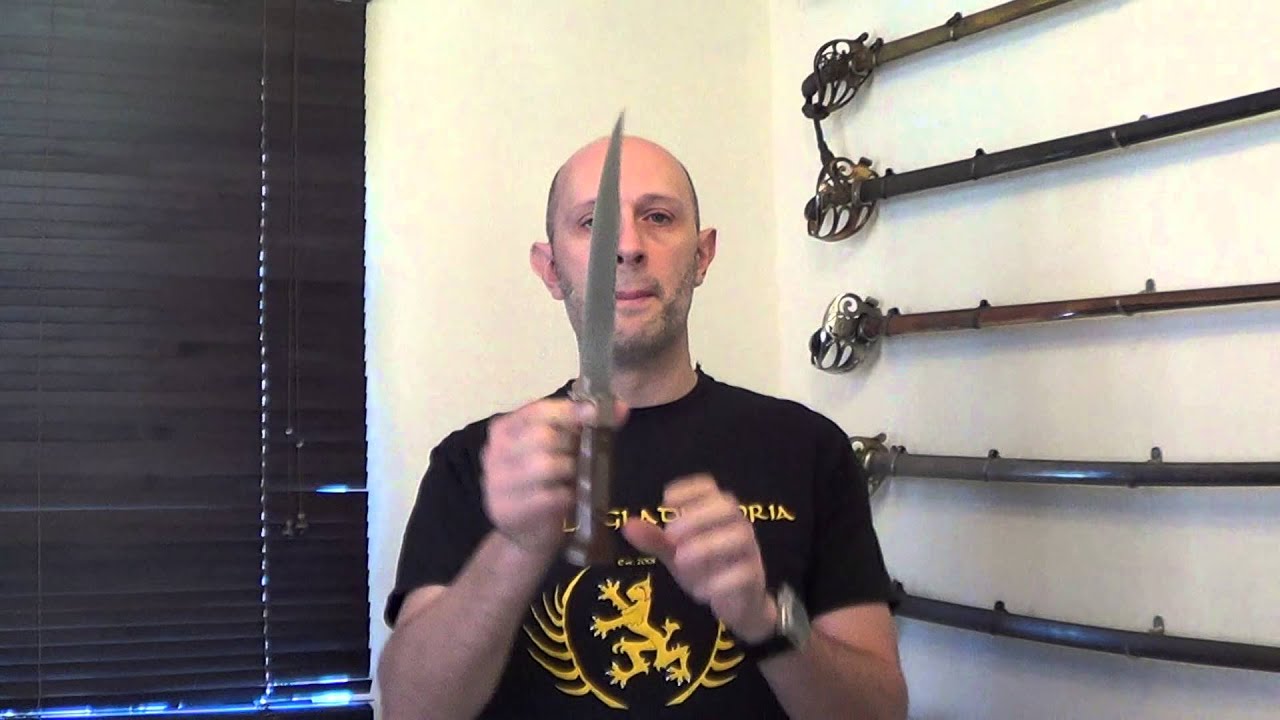 A point on 19th century Bowie knives