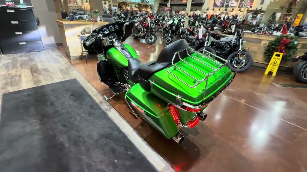 2015 Harley-Davidson Ultra Limited - 103 CI Twin Cam - Screamin Eagle Heavy Breather - Tab Exhaust 