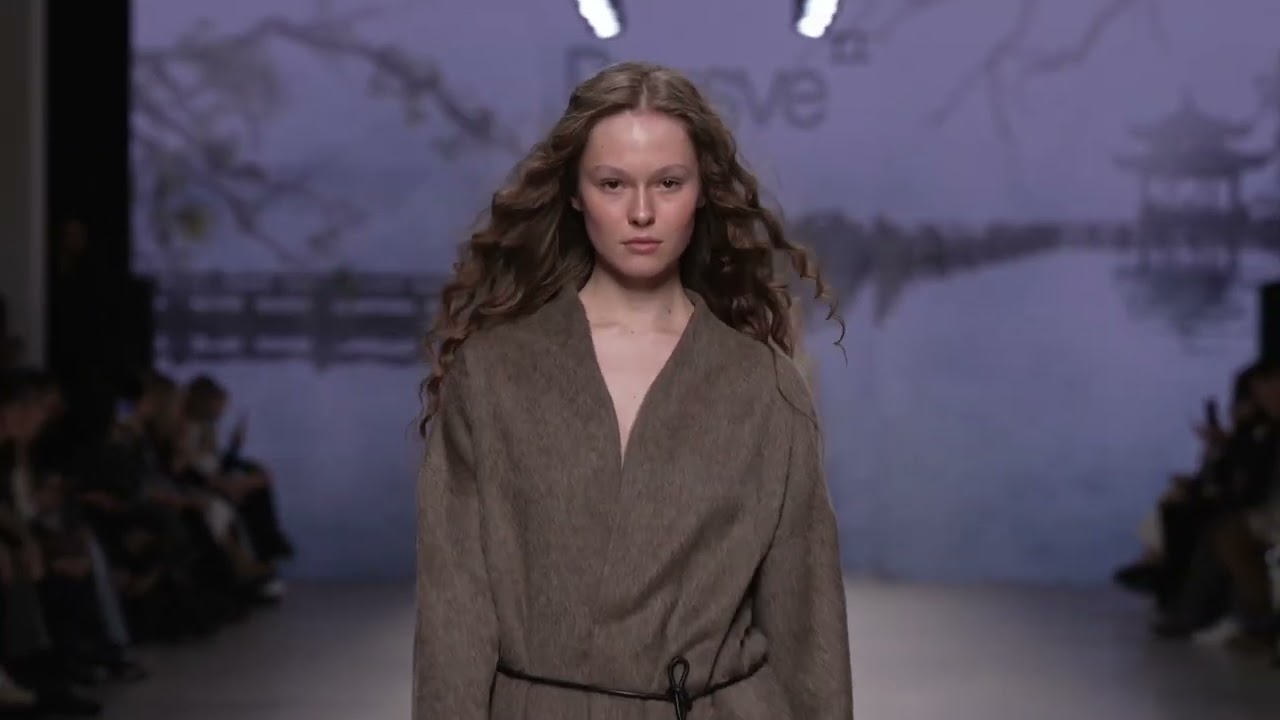 Показ Persve Москва на #московскаянеделямоды 2025 в Манеже