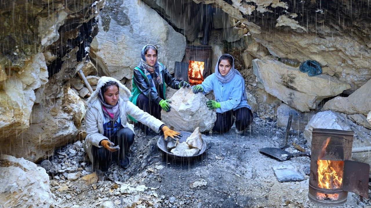 Nomadic Girls Rebuild Cave in Cold Rain | Survival in Mountain Nomadic Life 🌧️🏔️