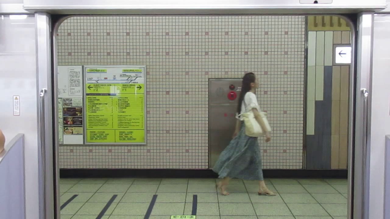 東京メトロ15000系ドア開閉集