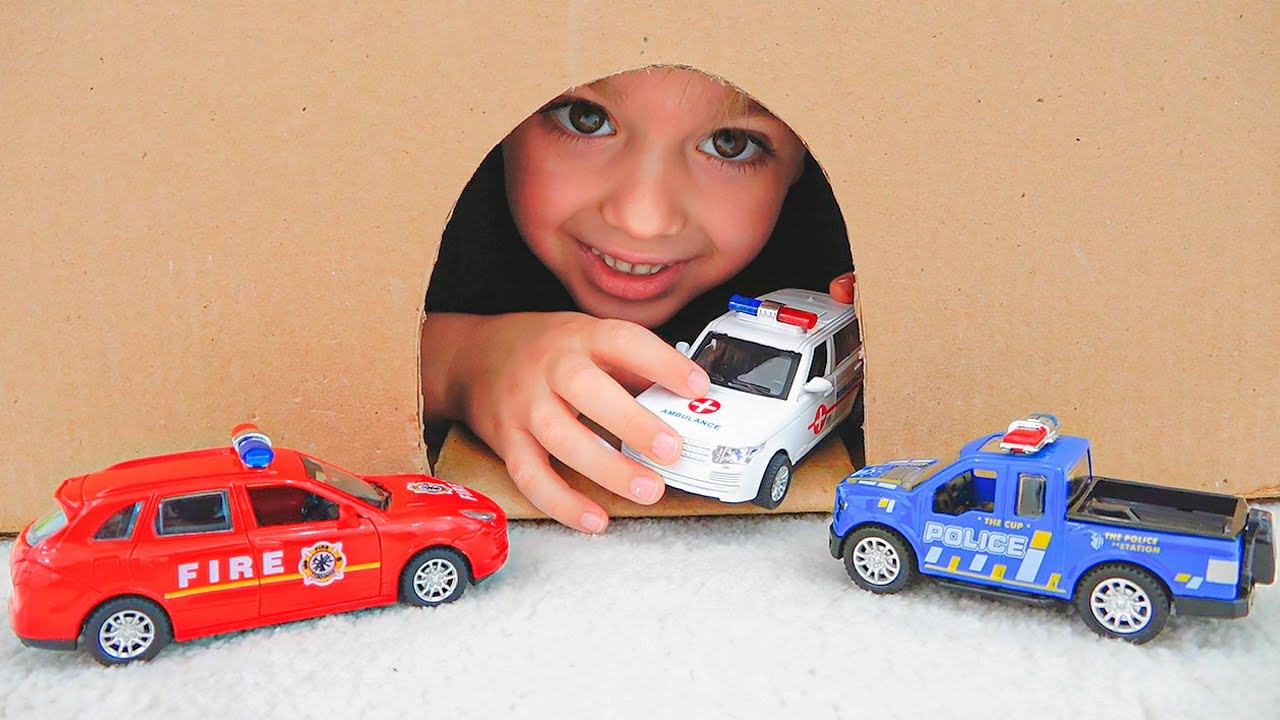 Vlad dan Niki bermain dengan mobil mainan - Koleksi video mobil untuk anak-anak