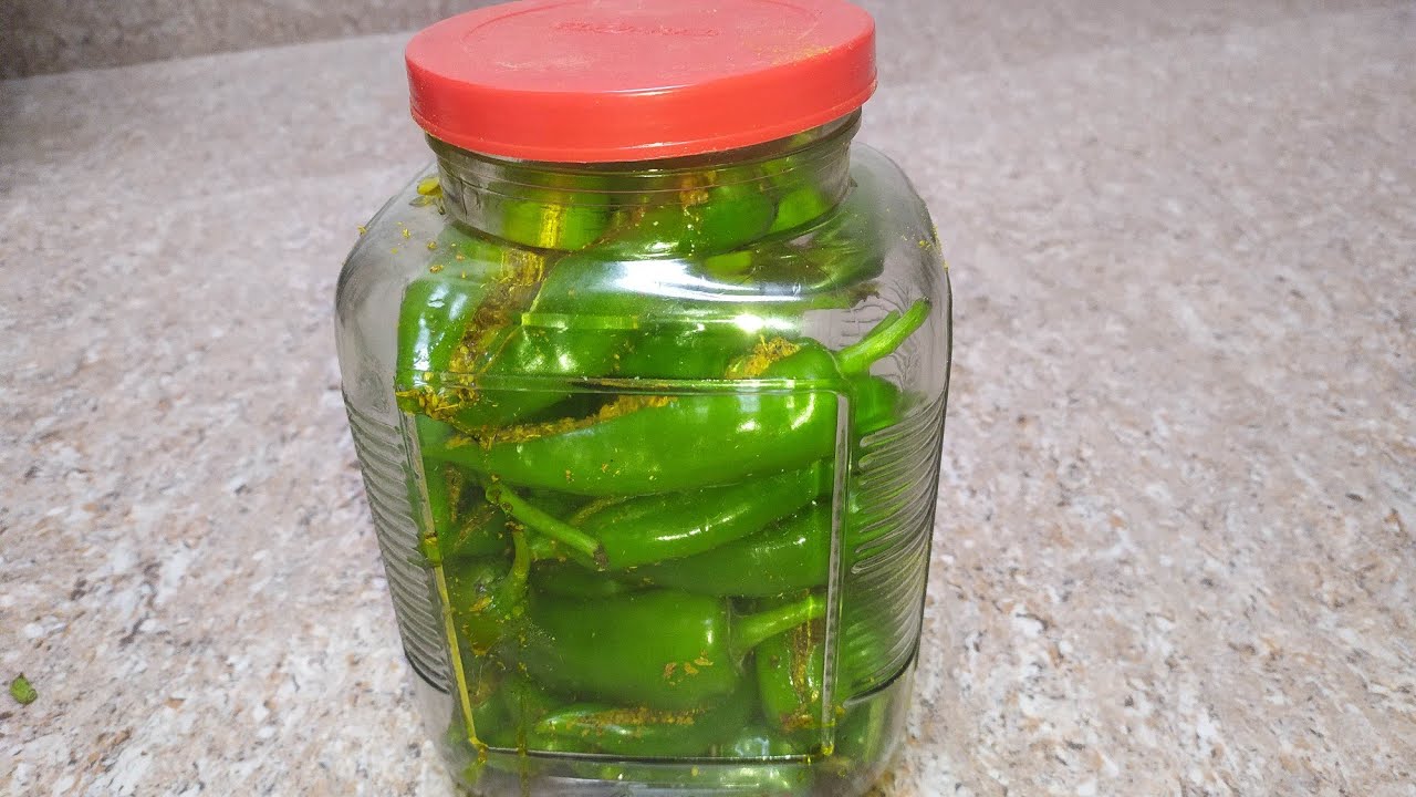 सालो चलने वाला मिर्च का अचार बनाएं 5 मिनट में 💕l hari mirch ka achar recipe l