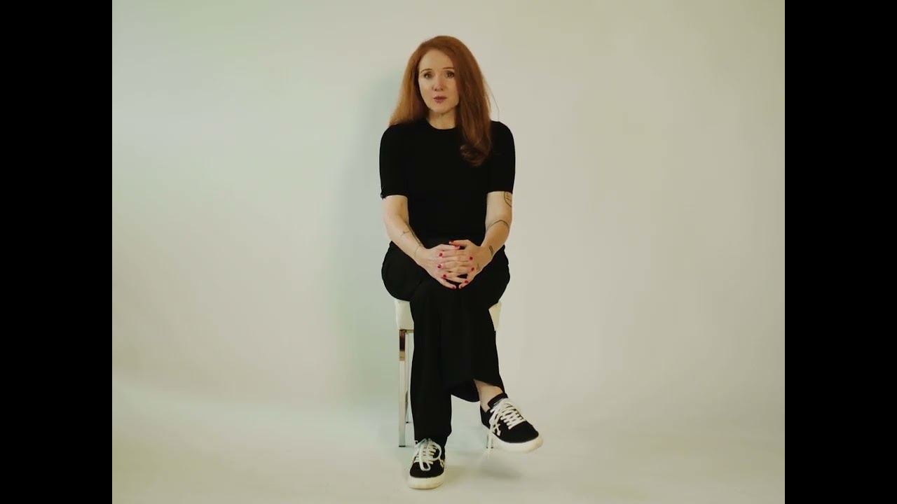 562 / Video-installatie door Fleur Pierets
