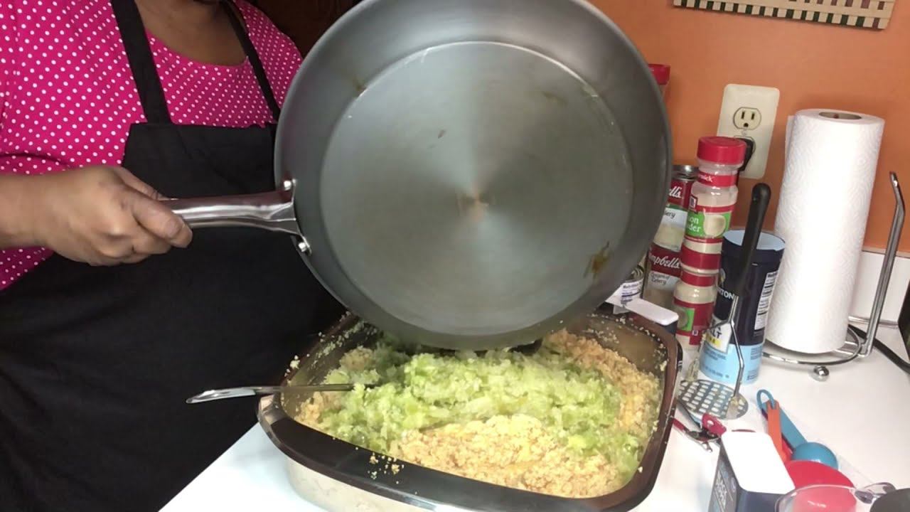 Демонстрация приготовления домашней южной заправки для кукурузного хлеба от Анджелы