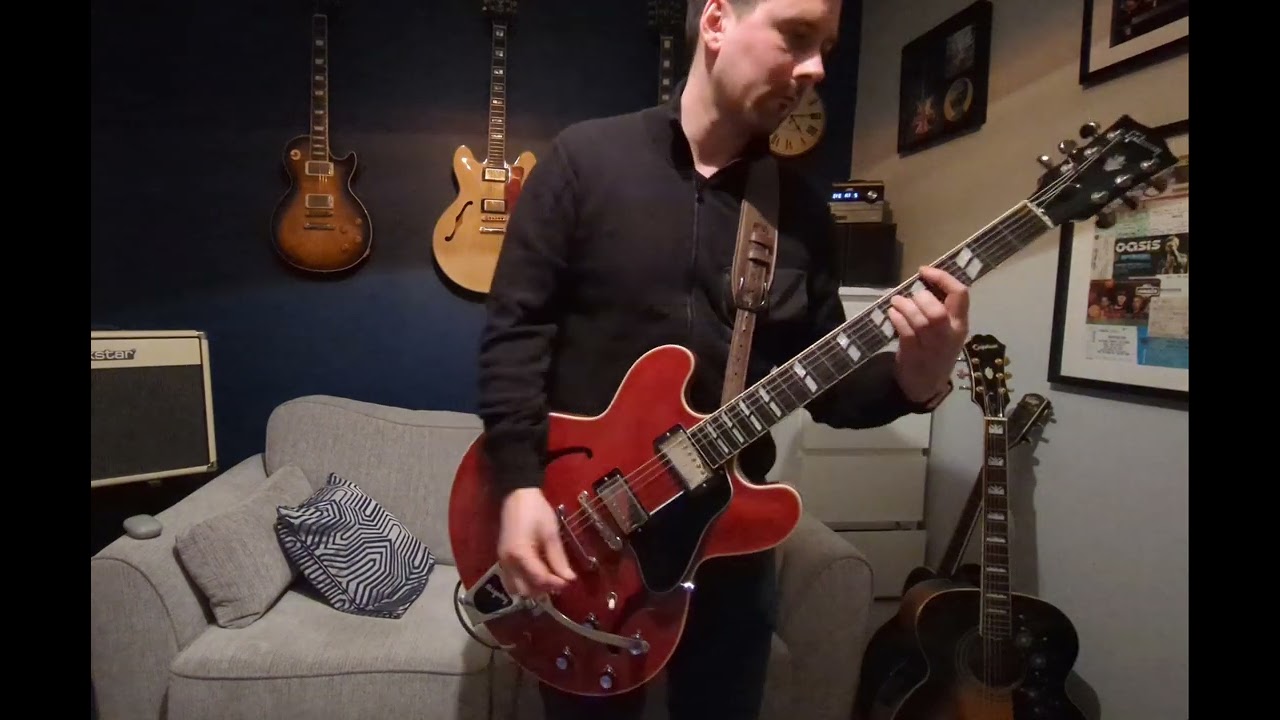 Oasis - Married With Children - Live Guitar Cover