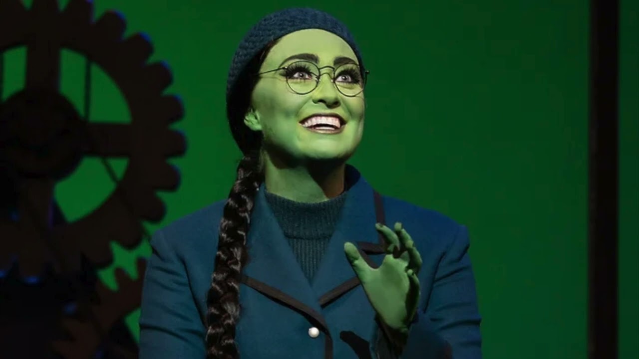 Emily Kristen Morris Defying Gravity 12/4/22 (Chicago Closing)