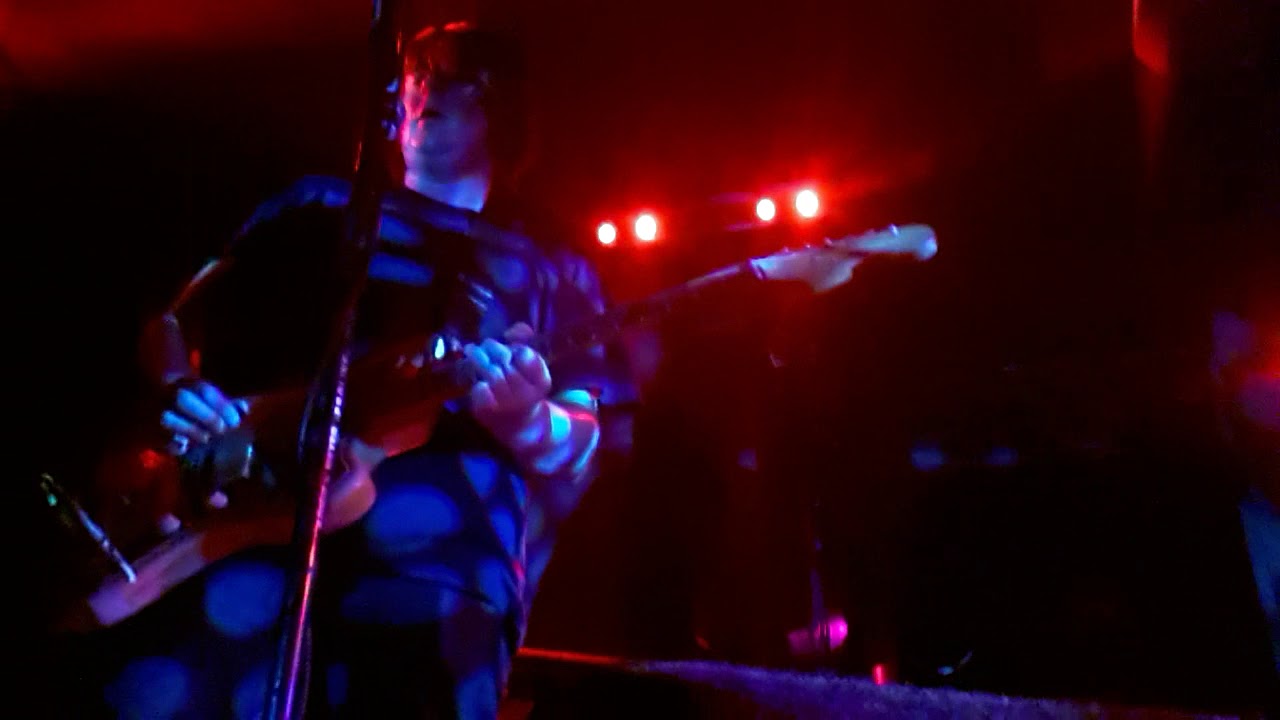 St Deluxe - 12-08-17