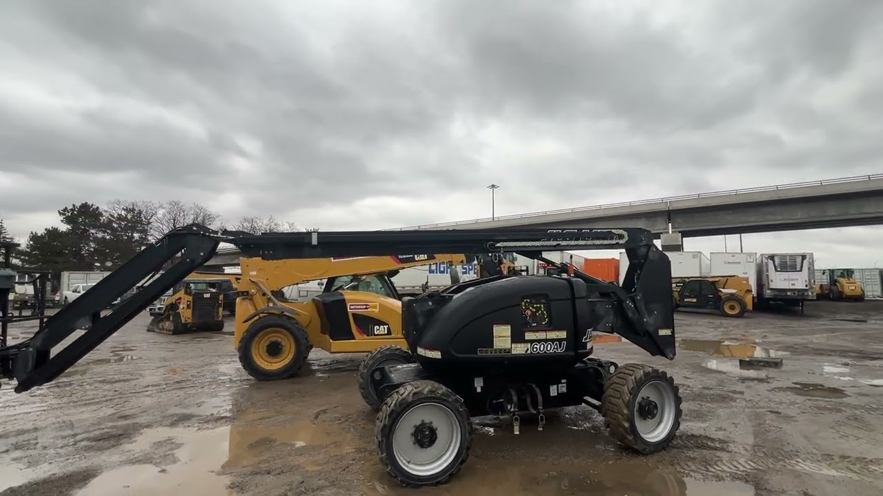 2020 JLG 600AJ Ariel Lift