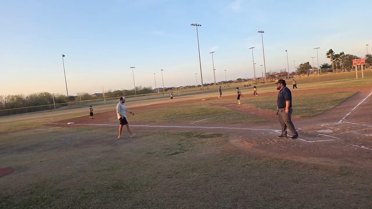 Padres 8U vs. STX Bananas (McAllen) W 10-1