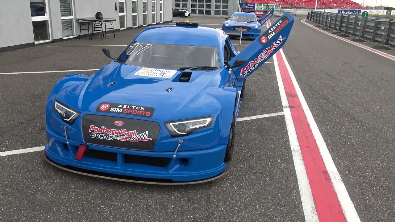 Min dejlige søn, Simon Kirk ved Hel Dags Event i BMW Mitjet på Padborg Park