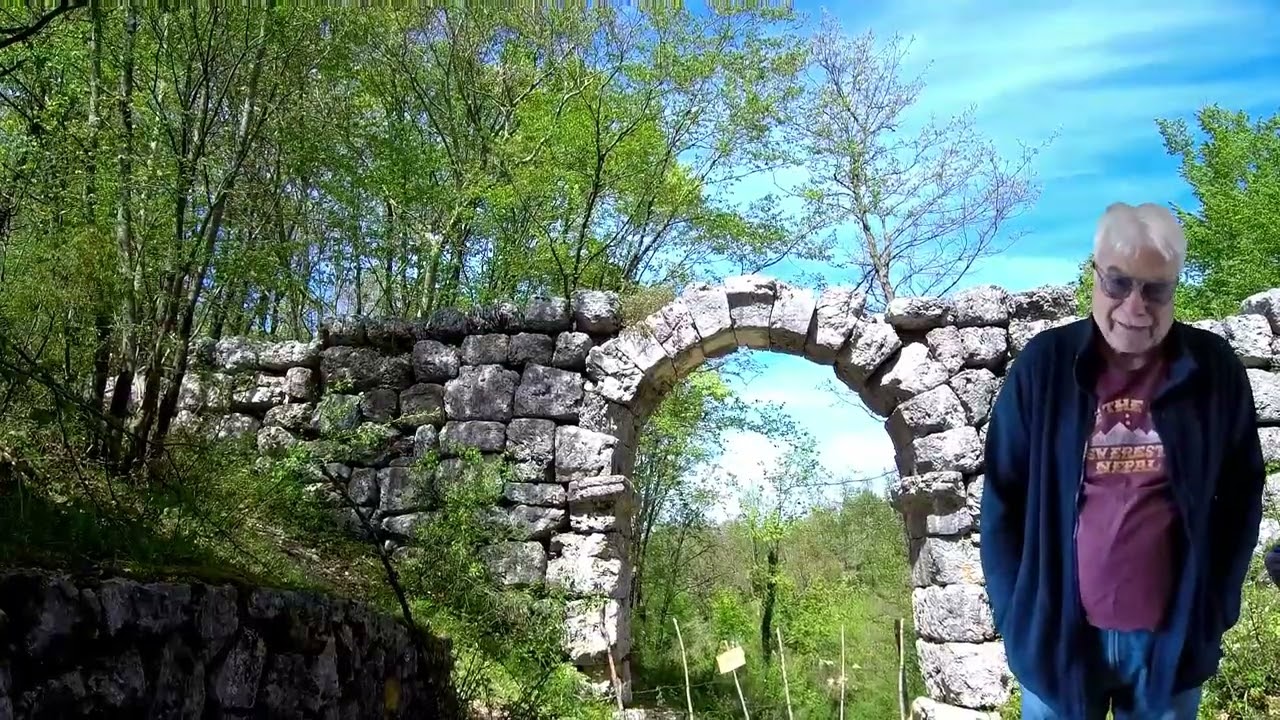 GUARCINO/ARLTIPIANI DI ARCINAZZO : ARCO DI TREVI
