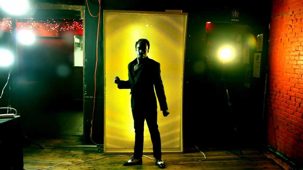 Mighty Fine - Black Train