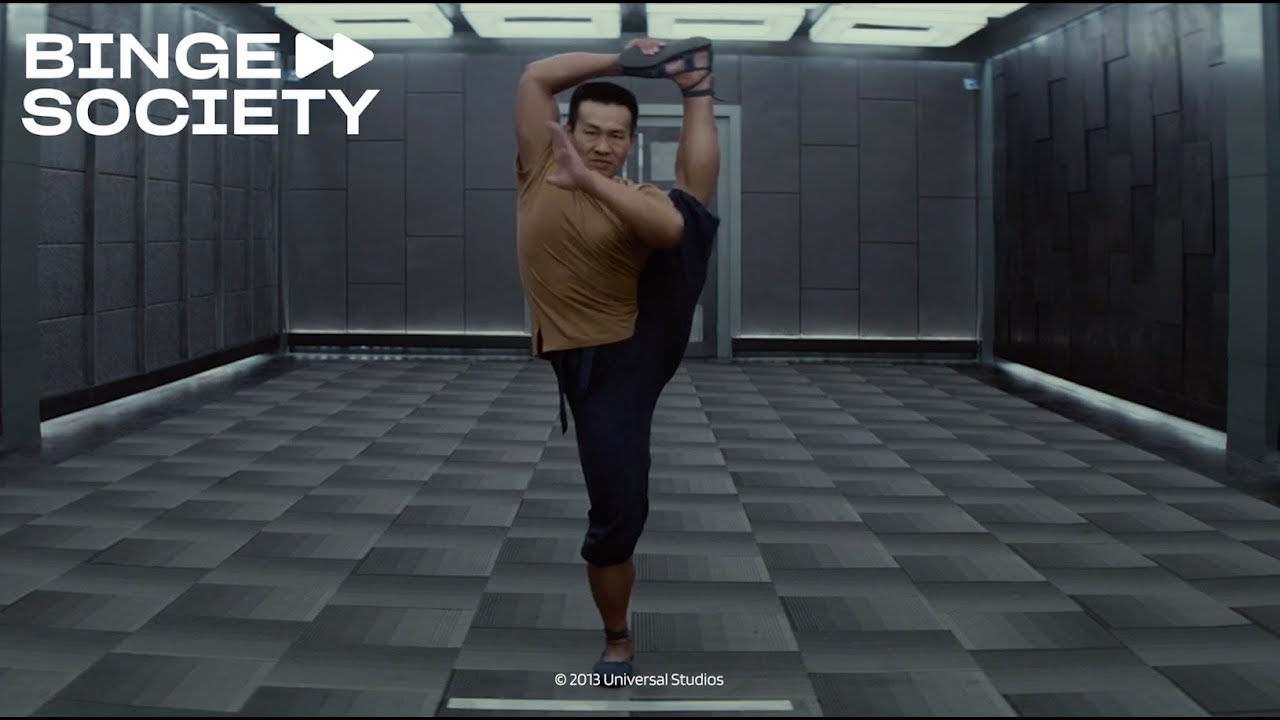 Man Of Tai Chi: Tiger Chen working for Donaka