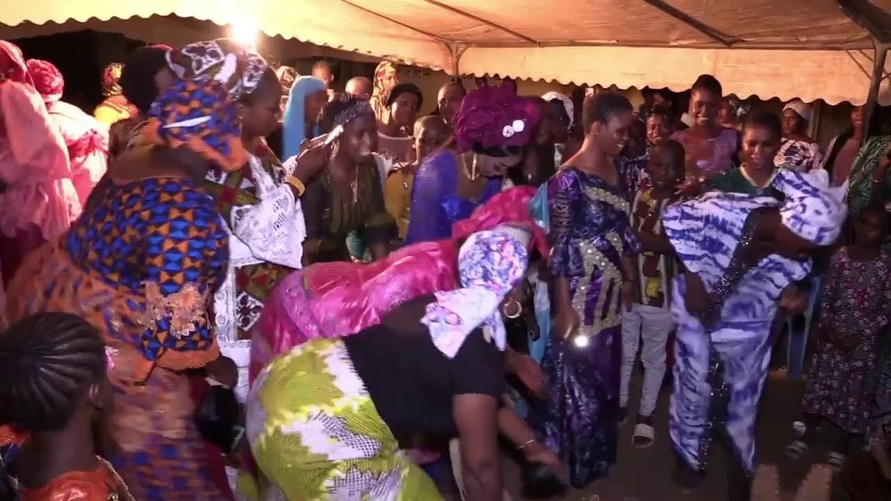 NAWA DOSSO LA DIVA