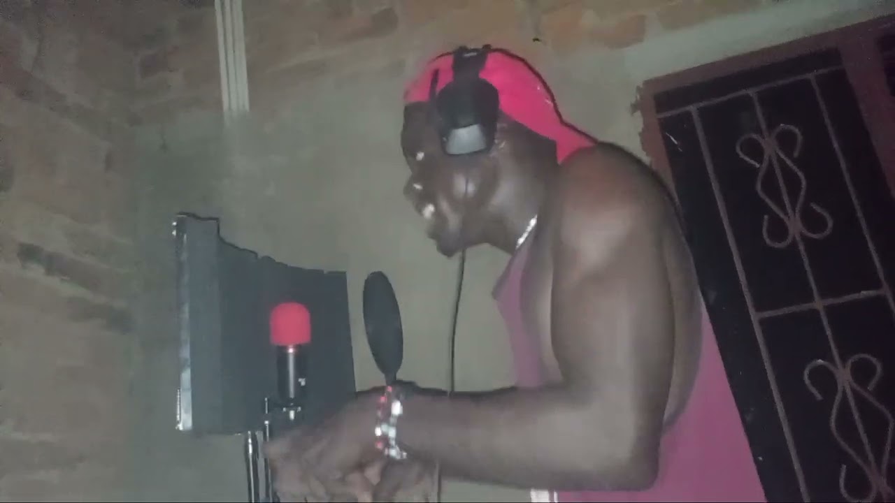 Gun Chick akaipa BOOSTER SOUND RECORDS BRK STUDIO ZW 