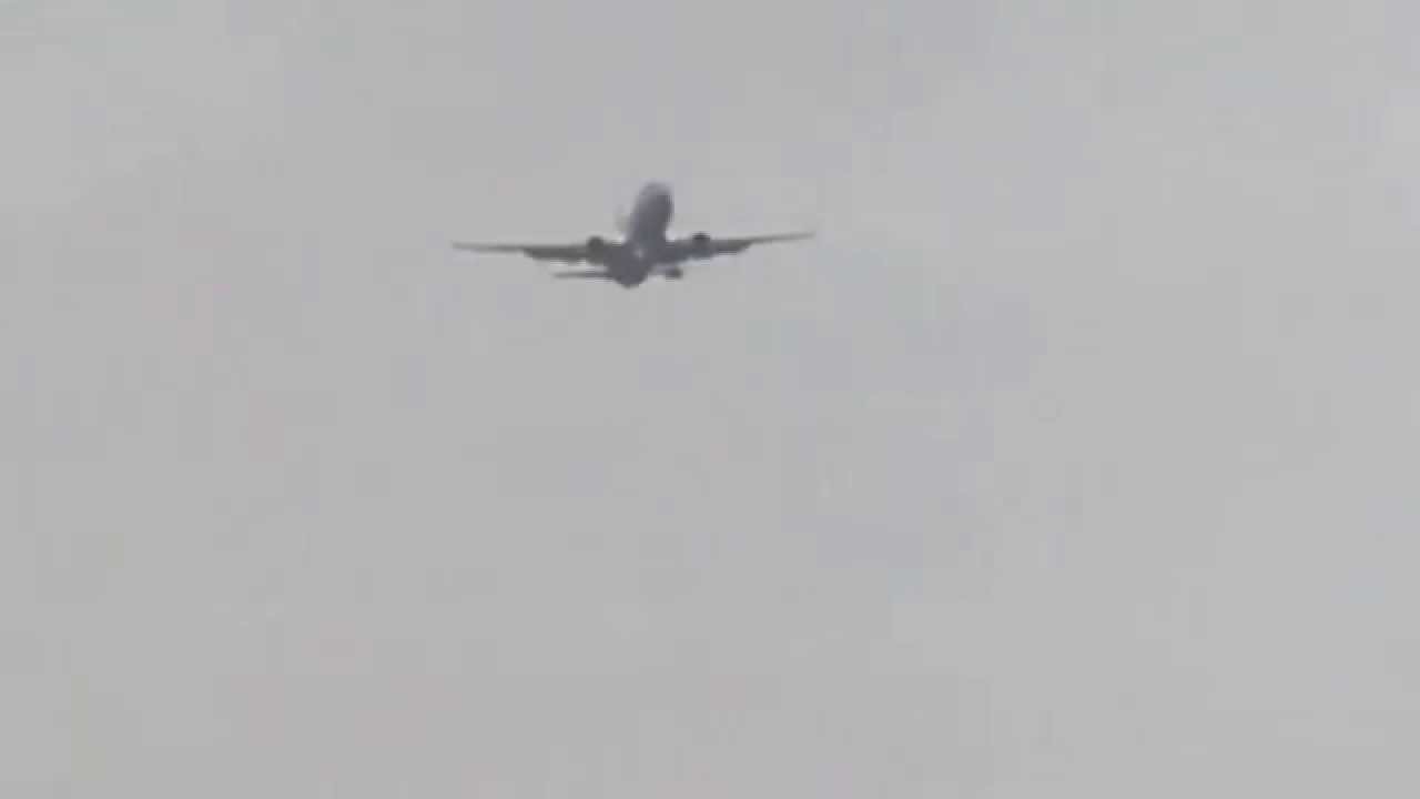 Mirando pasar los Aviones