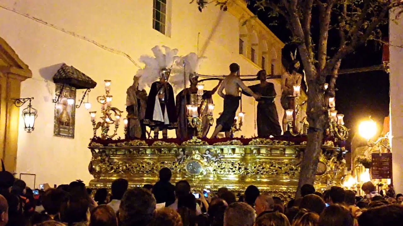 Recogida de Nuestro Padre Jesús Atado  a la columna (Porta) Veracruz de Utrera, 2015.