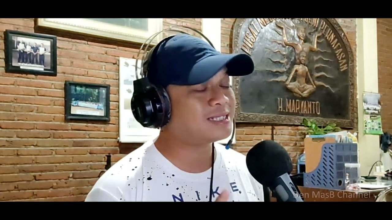 Masih Ada Waktu - Ebiet G Ade ( Den MasB )