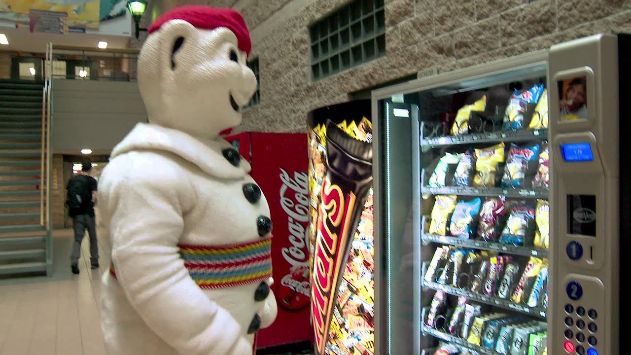 La minute de Bonhomme -- &Agrave; l'&eacute;troit