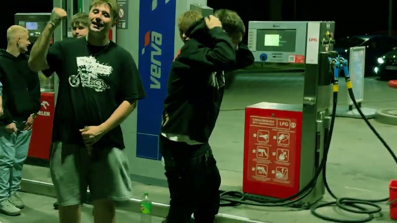 CZULAS X BAKI - Zadna Strata (Official Video)