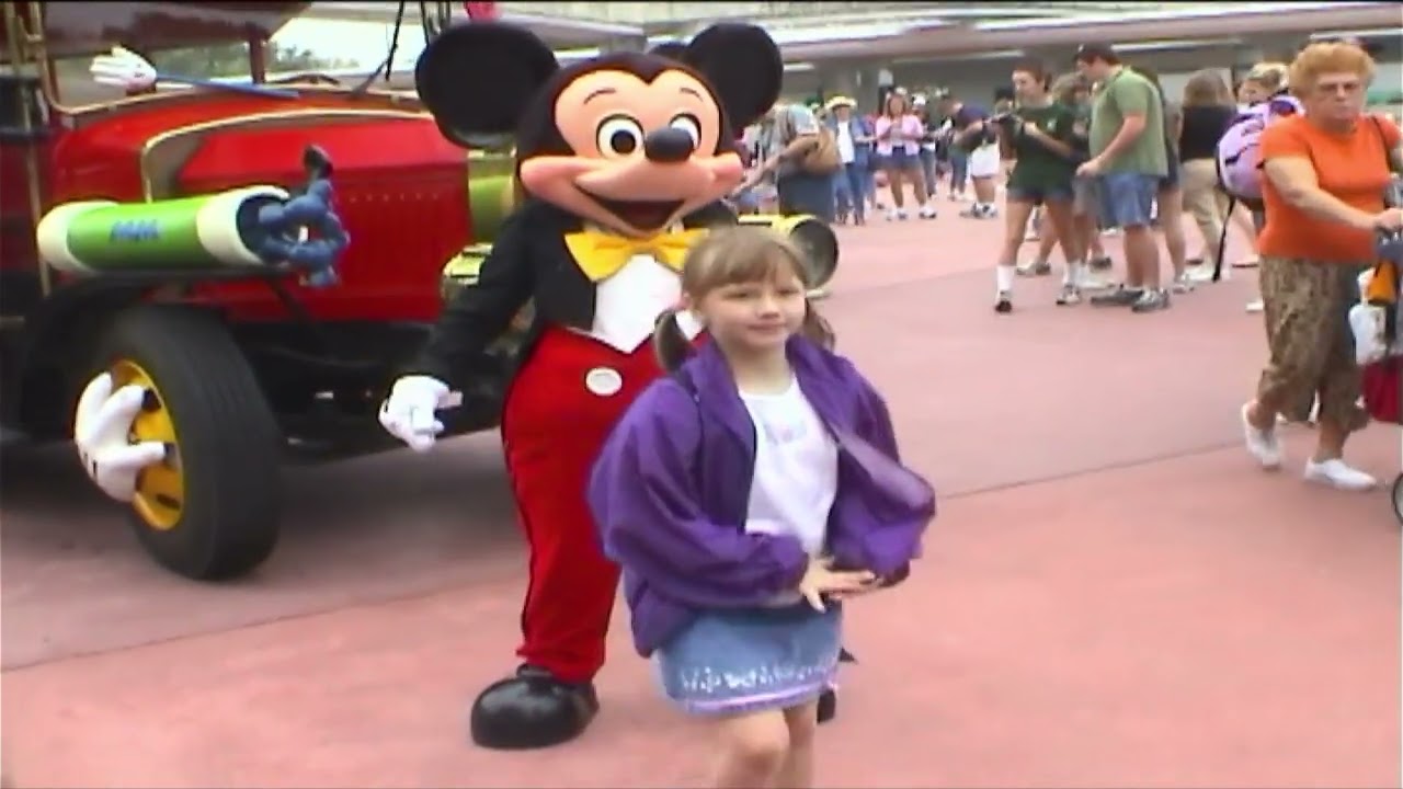 06  2003 MAR-JUN  Disney World, Yard, Rockerfellas