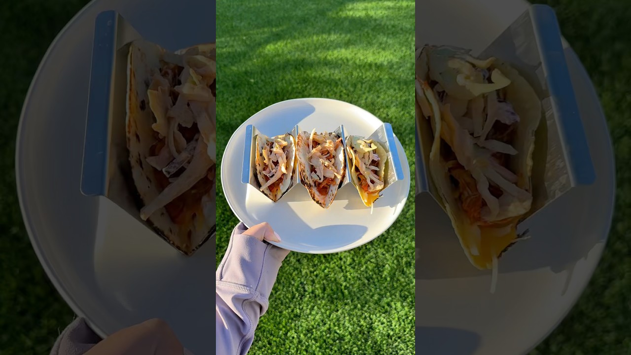 Crockpot Chicken Tacos ✨🌮 #crockpot #recipe #tacos #asmr #yum #foodie #dinner #viral #shorts #fyp