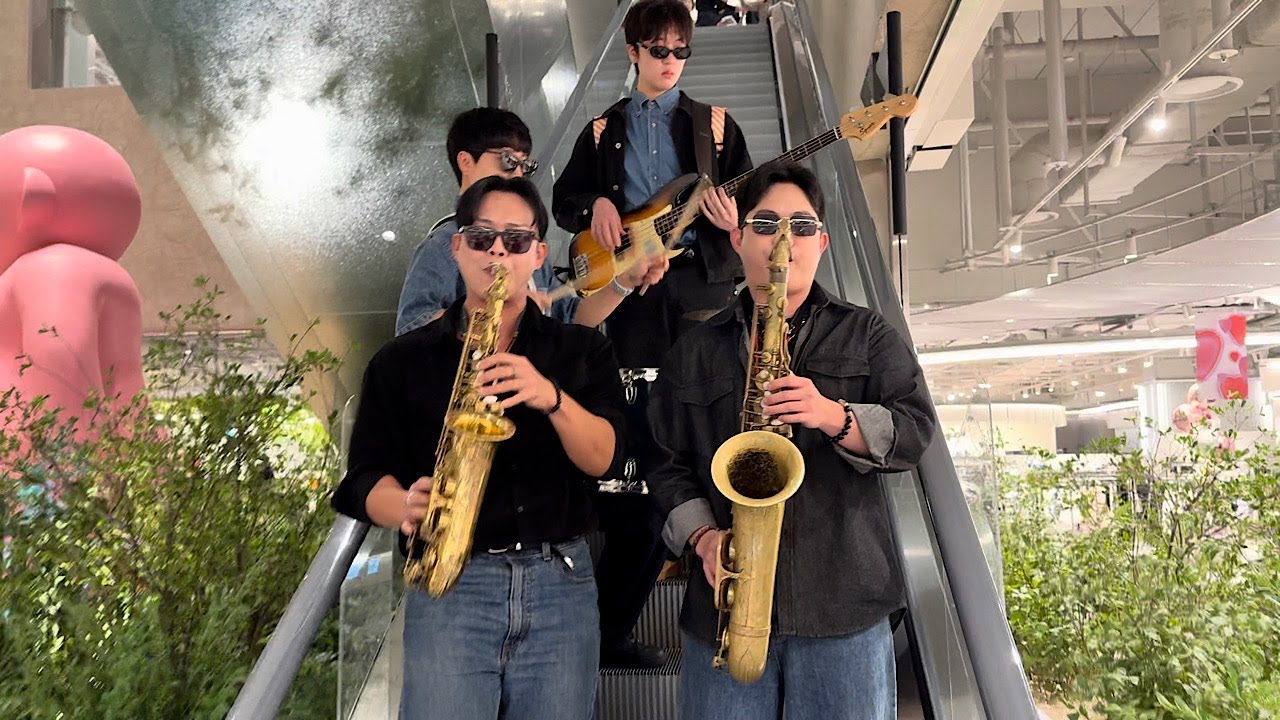 원피스 OST 불면서 백화점 침투했더니...?!ㄷㄷ