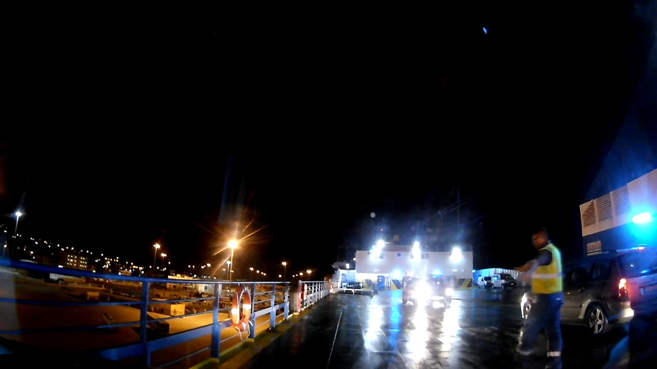 Igumenitsa Brindisi feribotuna biniş ve iniş (Grimaldi ferry from Greece to Italy)