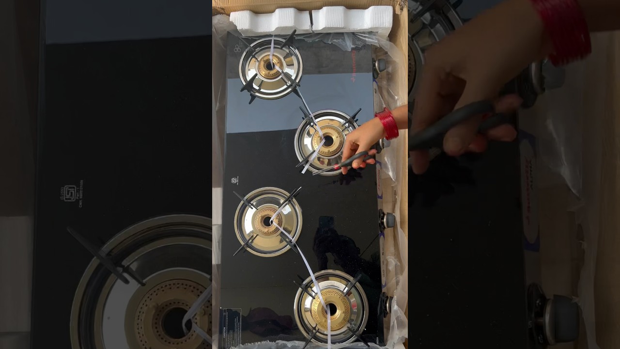 Butterfly 4 ￼burners gas stove # butterfly gas stove ￼unboxing video # shorts #youtubeshorts ￼￼￼