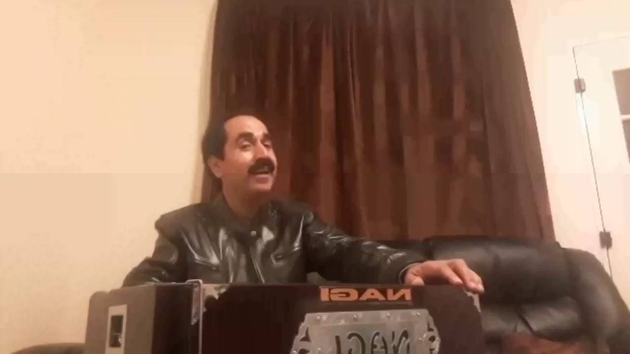 Shakeel Awan  live in London