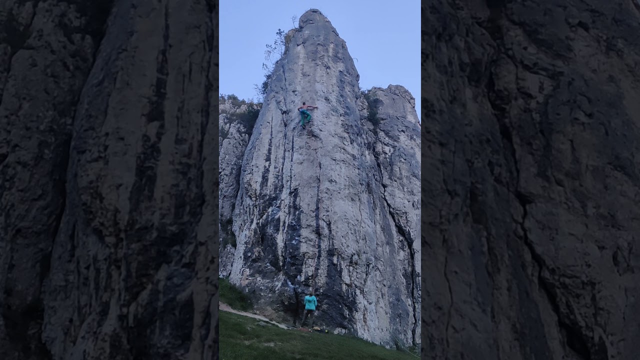 Montokwas 212 VI.5 (7c+) - Dolina Bolechowicka
