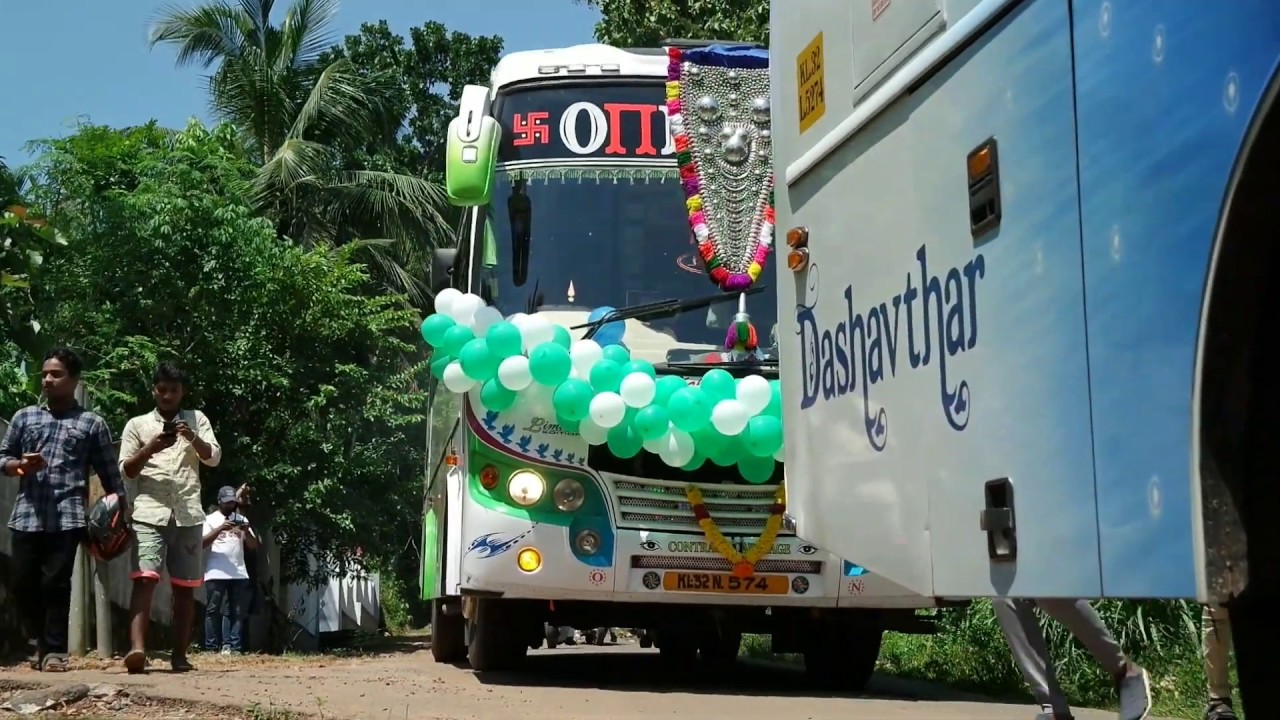 Oneness big brothers Thrilok and Dashavthar mass entry at sree buddha collage of engineering