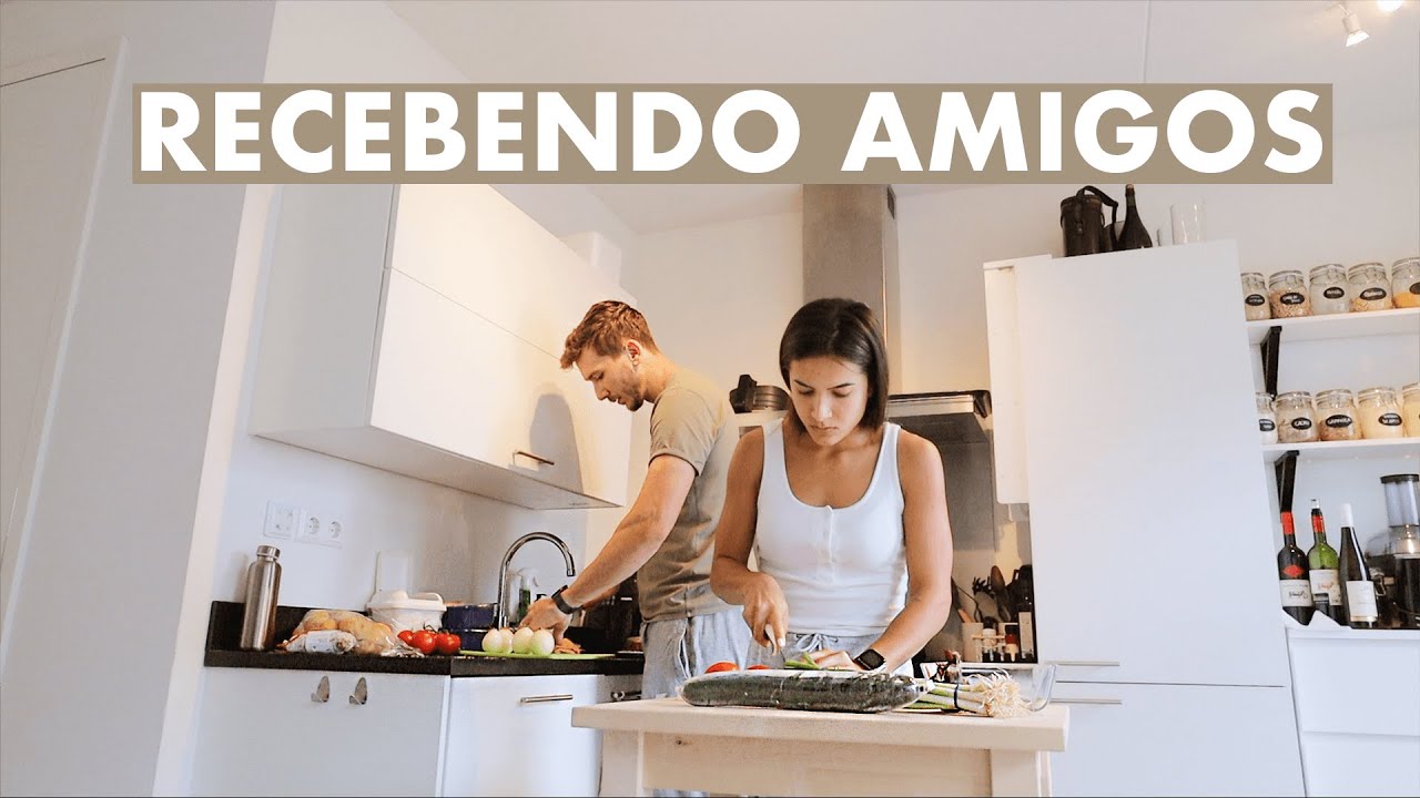 CASAL NA COZINHA: cogumelo recheado, batatas rústicas, vinagrete e carne de panela!