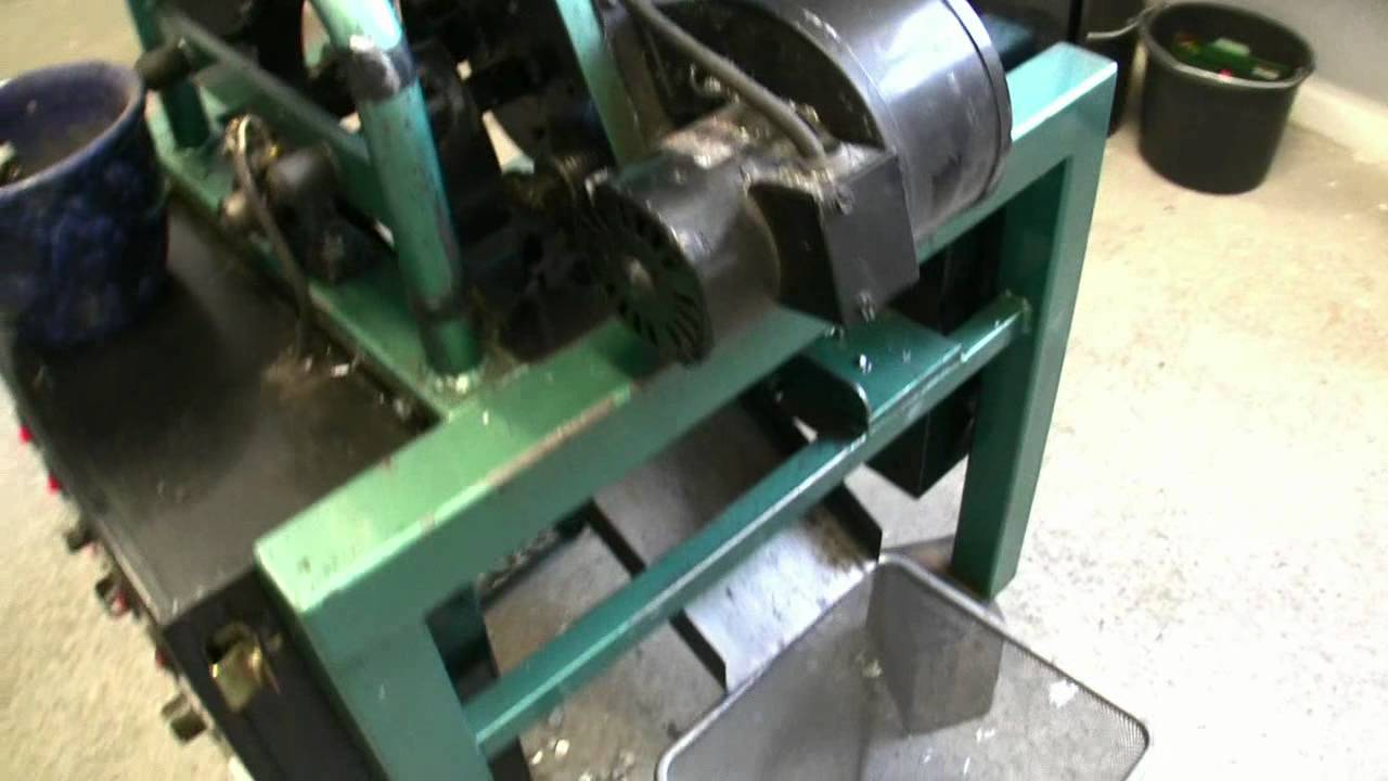 Ballisti Cast - Geschossgie&szlig;maschine - Deutsch