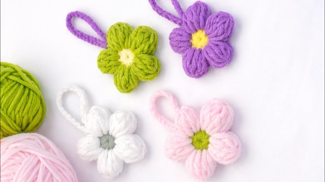 Crochet puff flower bag charm tutorial @Cherrycrochet786 