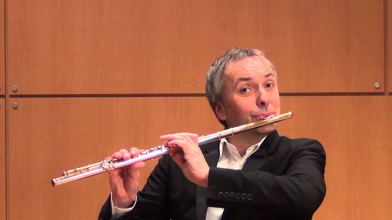 Poulenc: Flute sonata (1° mvt)