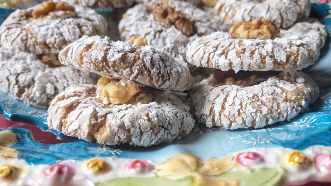 Authentic Ghriba Moroccan Cookies #ghriba #moroccan #glutenfree #cookies #walnut #almond