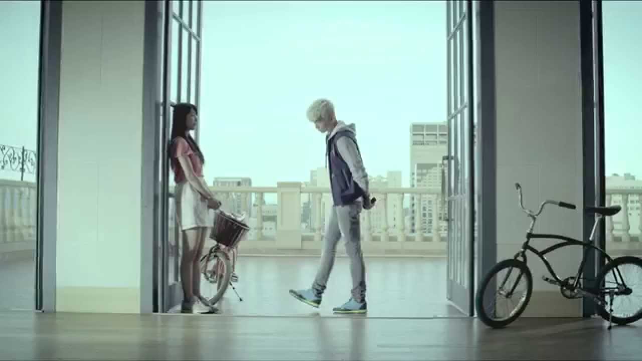 J.Y. Park(박진영), Taecyeon(택연), Wooyoung(우영), Suzy(수지) 